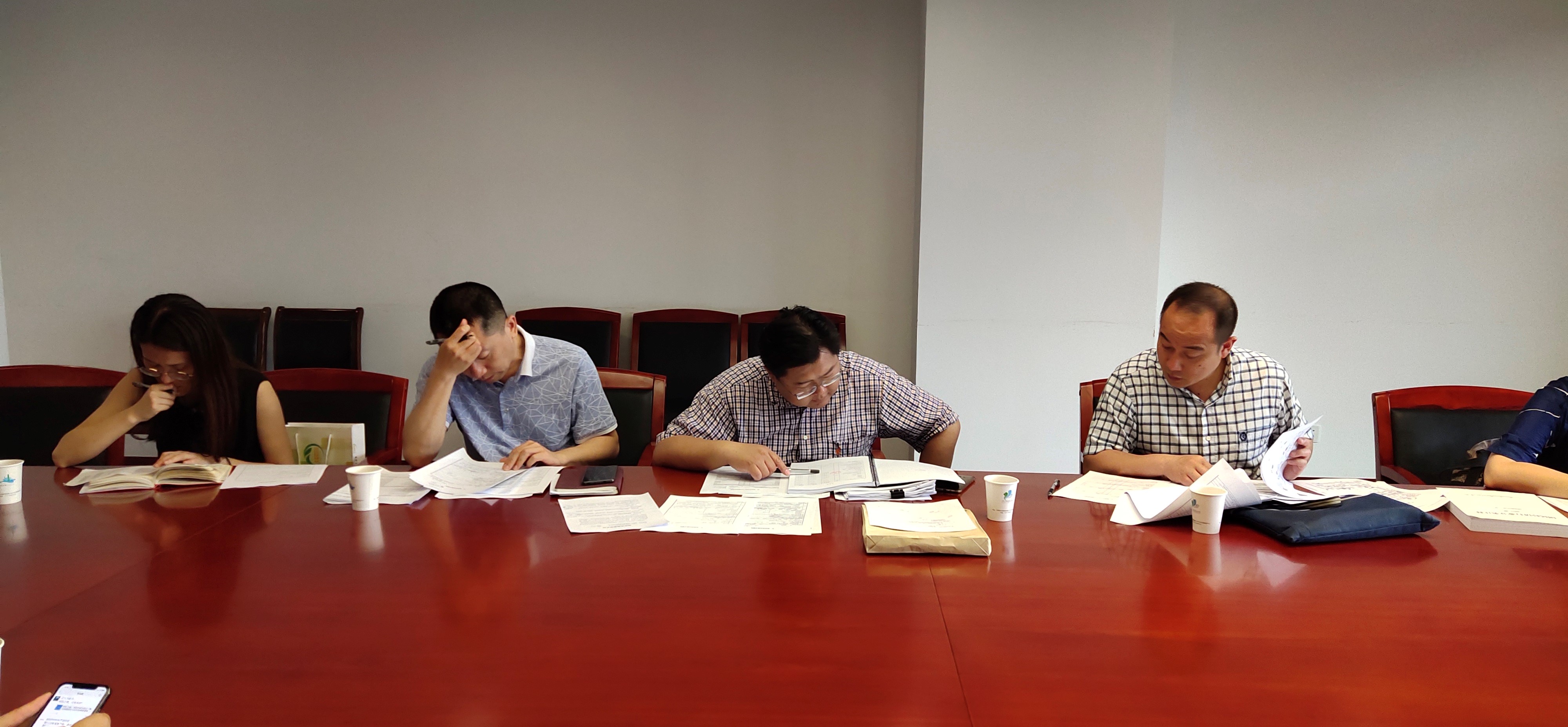 省市统计局刘冬杨晋超一行调研太湖新城集团经济普查工作